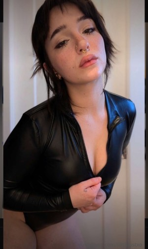 Winnygirl360 Lilithlustxo Nude Leaks OnlyFans Photos #4
