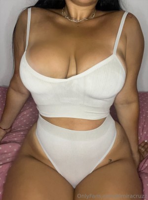 elmiracruzz Nude Leaks OnlyFans Photos #2