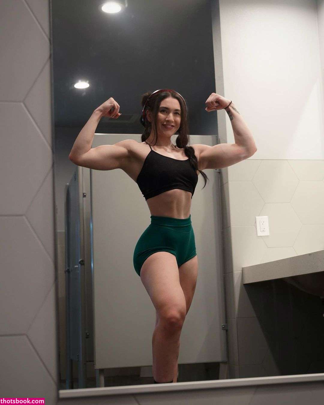 Cecilee Wech Photos #1 265882