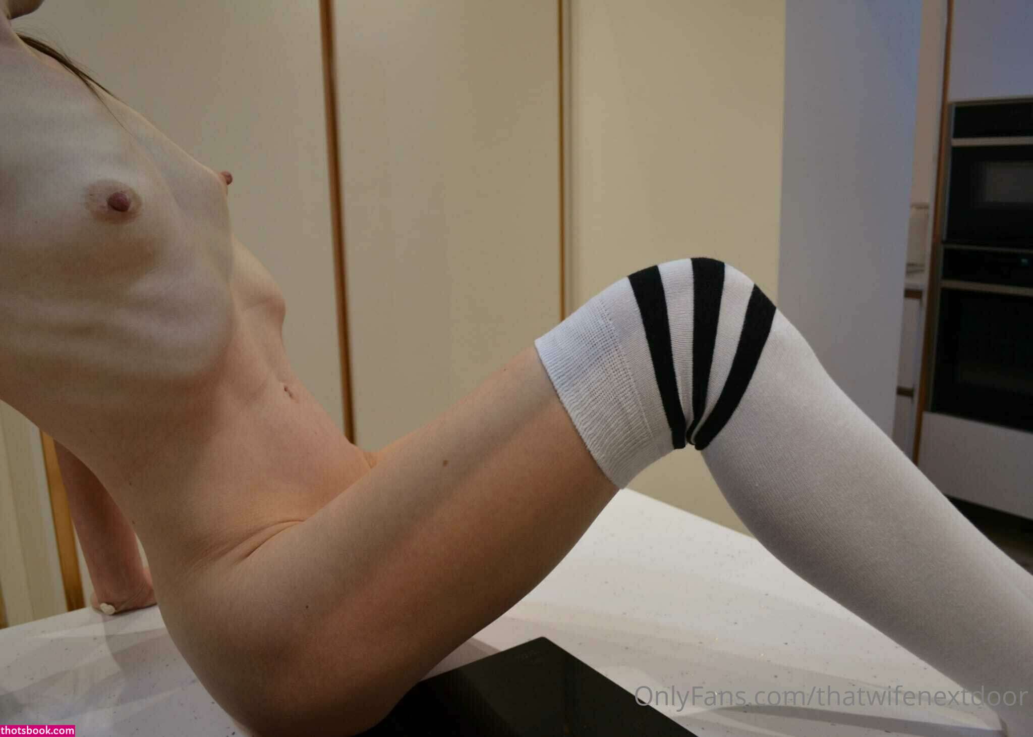 ThatWifeNextDoor Photos #4 266197