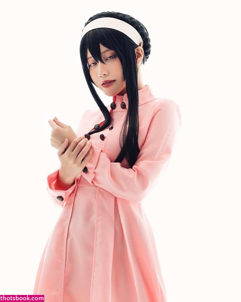 Ain Nguyen Nude Photos #17 435183