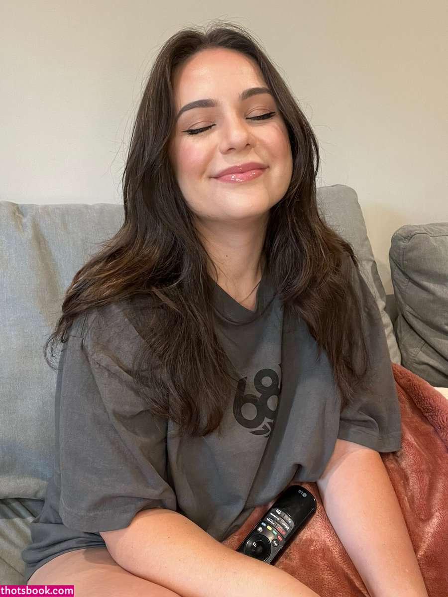 carolinebond dontgivethisout Nude Leaks OnlyFans Photos #2 1307492