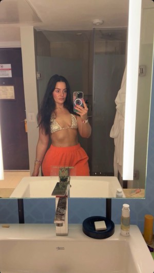 Veramelia Nieckula Nude Leaks OnlyFans Photos #3