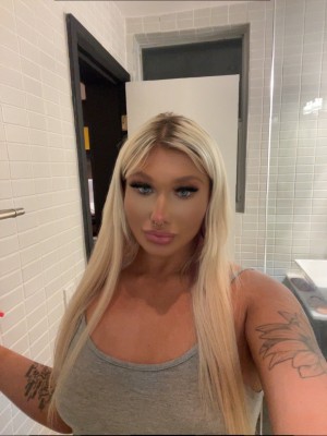 CHANEL LUXX Chanelluxvip Realchanelluxx Nude Leaks OnlyFans Photos #2