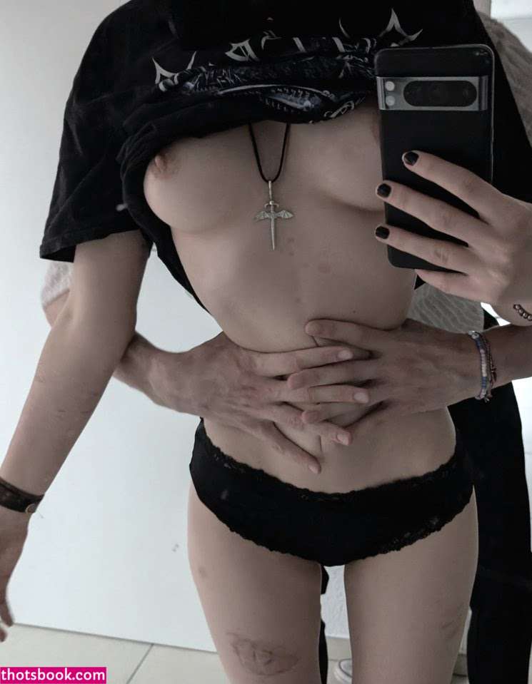 gloomyyyez Nude Leaks OnlyFans Photos #1 1886474