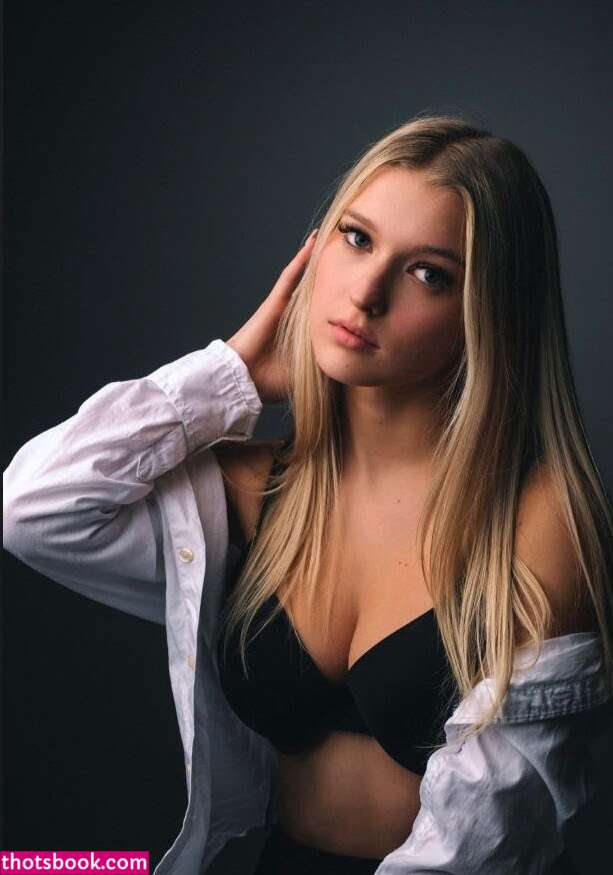 Emma Welyki Nude OnlyFans Photos #7 548131