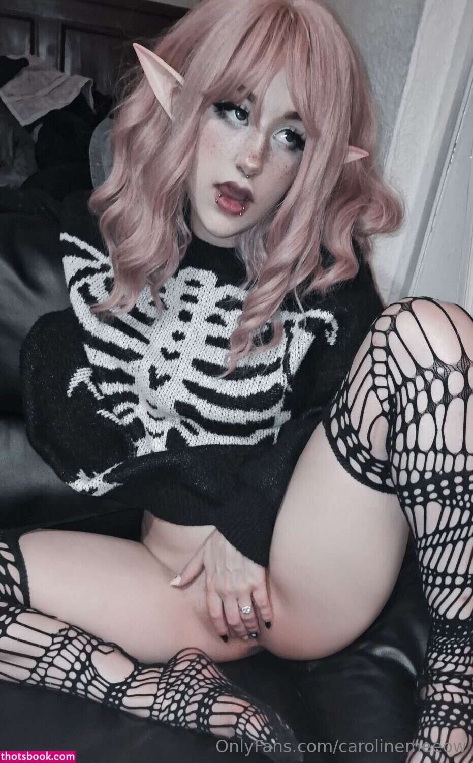 carolinemeeoww Nude Leaks OnlyFans Photos #1 1444274