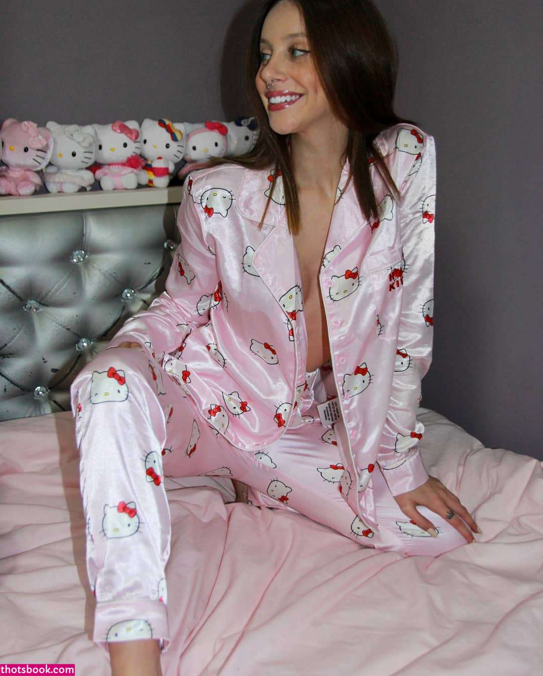 Emuna Zuzut Nude Leaks OnlyFans Photos #1 1450921