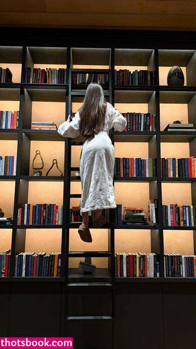 Caryn marjorie Nude Leaks OnlyFans Photos #22 1926021