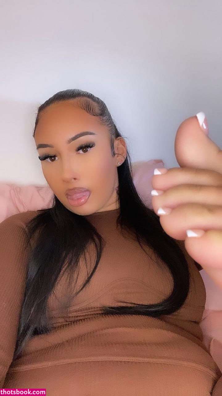 prettiest toesx yassykins Nude Leaks OnlyFans Photos #3 1893874