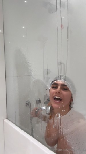 Mia Khalifa Nude Leaks OnlyFans Photos #85