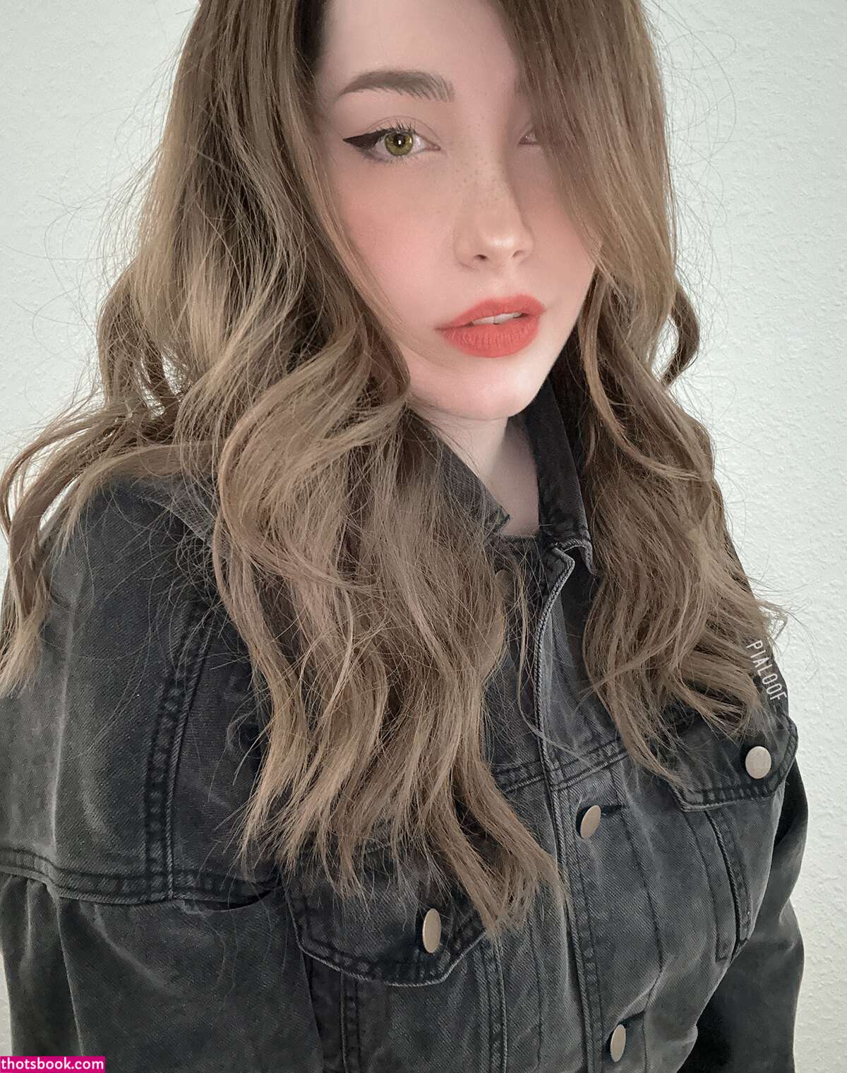 Pialoof Photos #2 231094