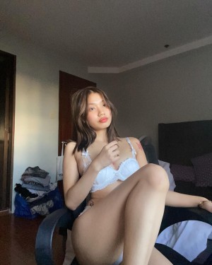Meia Cassandra Nude Leaks OnlyFans Photos #5
