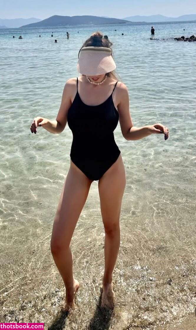 Serena Skybourne Nude Leaks OnlyFans Photos #1 1717268