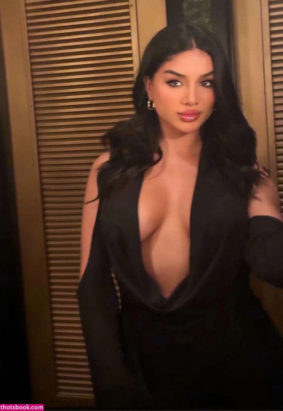 Alishbasheikh Nude OnlyFans Photos #15 627538