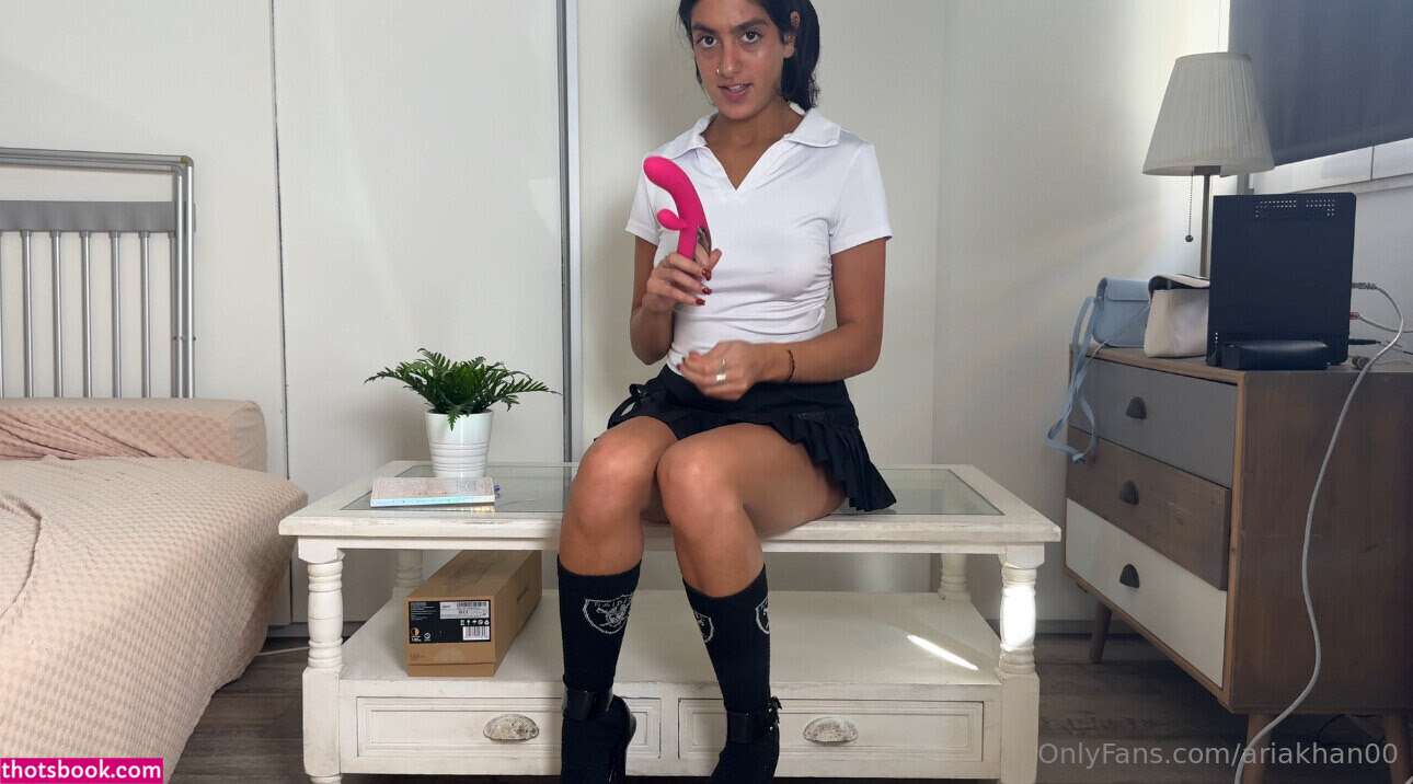 Aria Khan Nude Leaks OnlyFans Photos #8 1934245