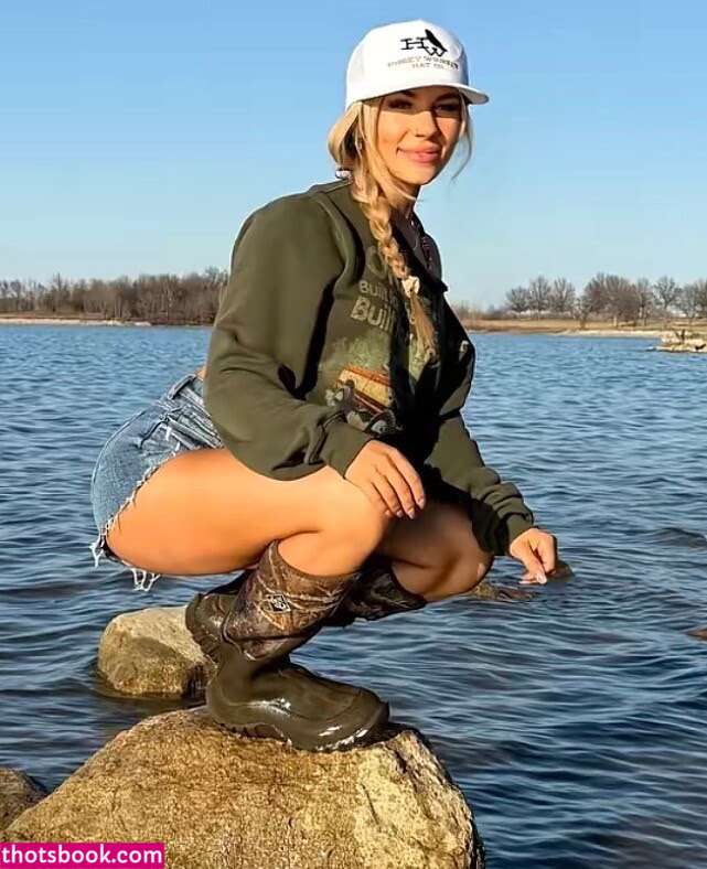 Isabella Rovirosa isabellarovirosa bellarovirosa bellar1599 Nude Leaks OnlyFans Photos #2 1942874