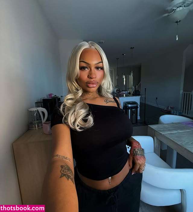 Lilmissteee Lil miss t Theeresacoleman Lilmisstee Nude Leaks OnlyFans Photos #1 1943146