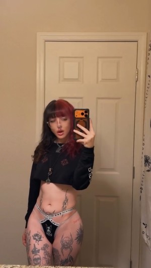 Luucifina Nude Leaks OnlyFans Video #1