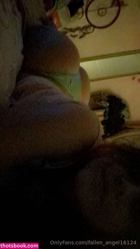 fallen angel16124 Nude Leaks OnlyFans Photos #3 1937875