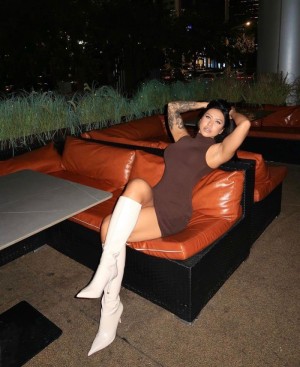 2002atinn3n 302100lin Nude Leaks OnlyFans Photos #2