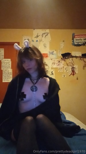 imprettydeadgirl prettydeadgirl1970 Nude Leaks OnlyFans Photos #2