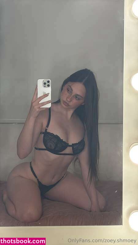 Zoey shmoey zoey blowie Zoeycinni Nude Leaks OnlyFans Photos #1 1955103