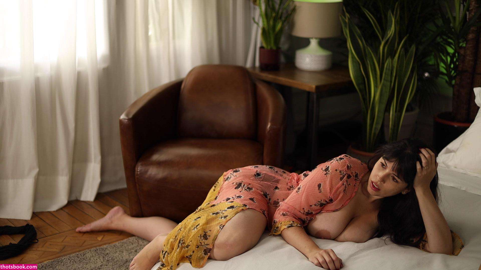 Mila Nude OnlyFans Photos #4 802499