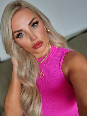 Exclusive Courtney Nude Leaks OnlyFans Photos #1