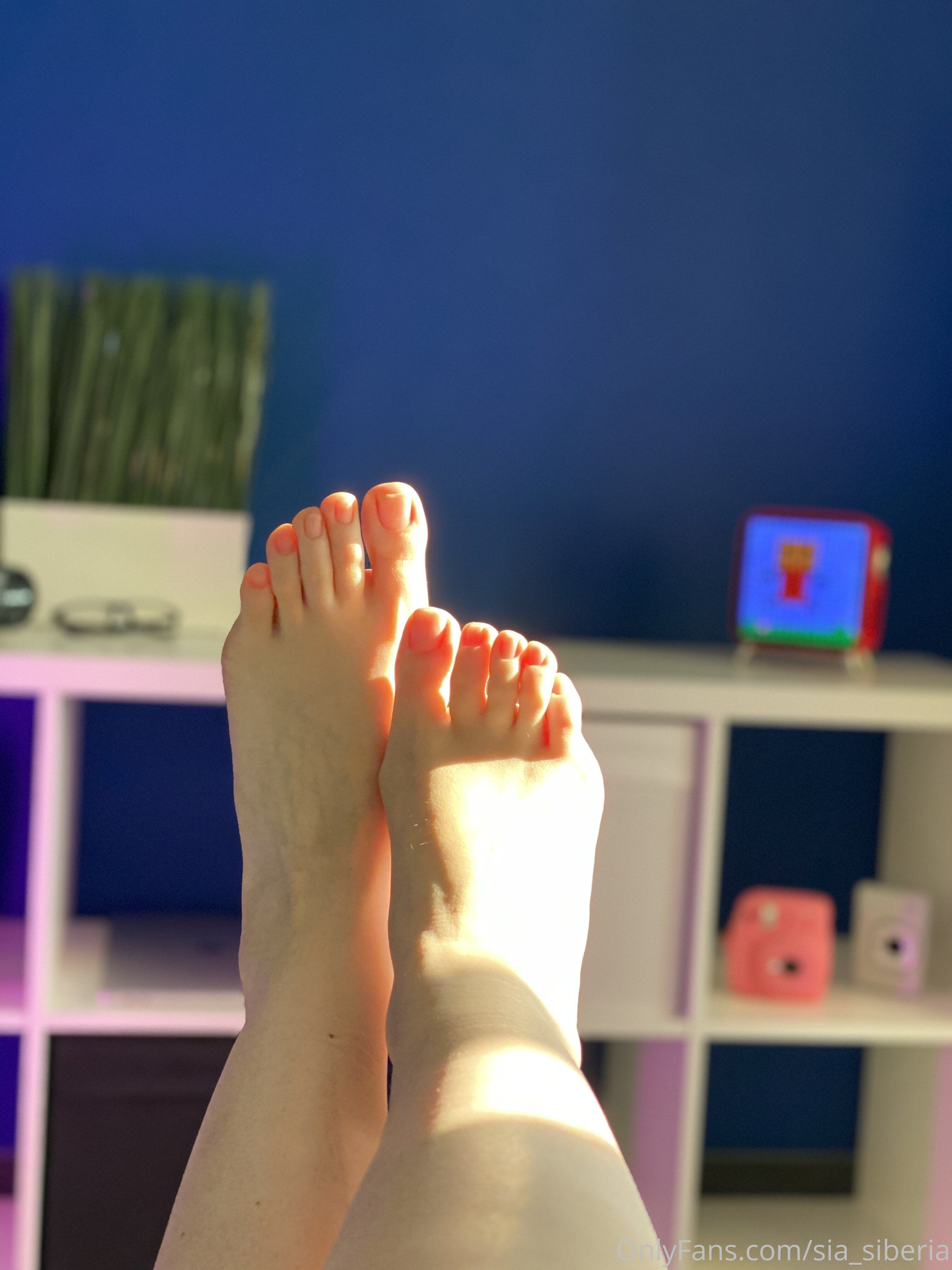 Sia Siberia Nude Photos V 69750