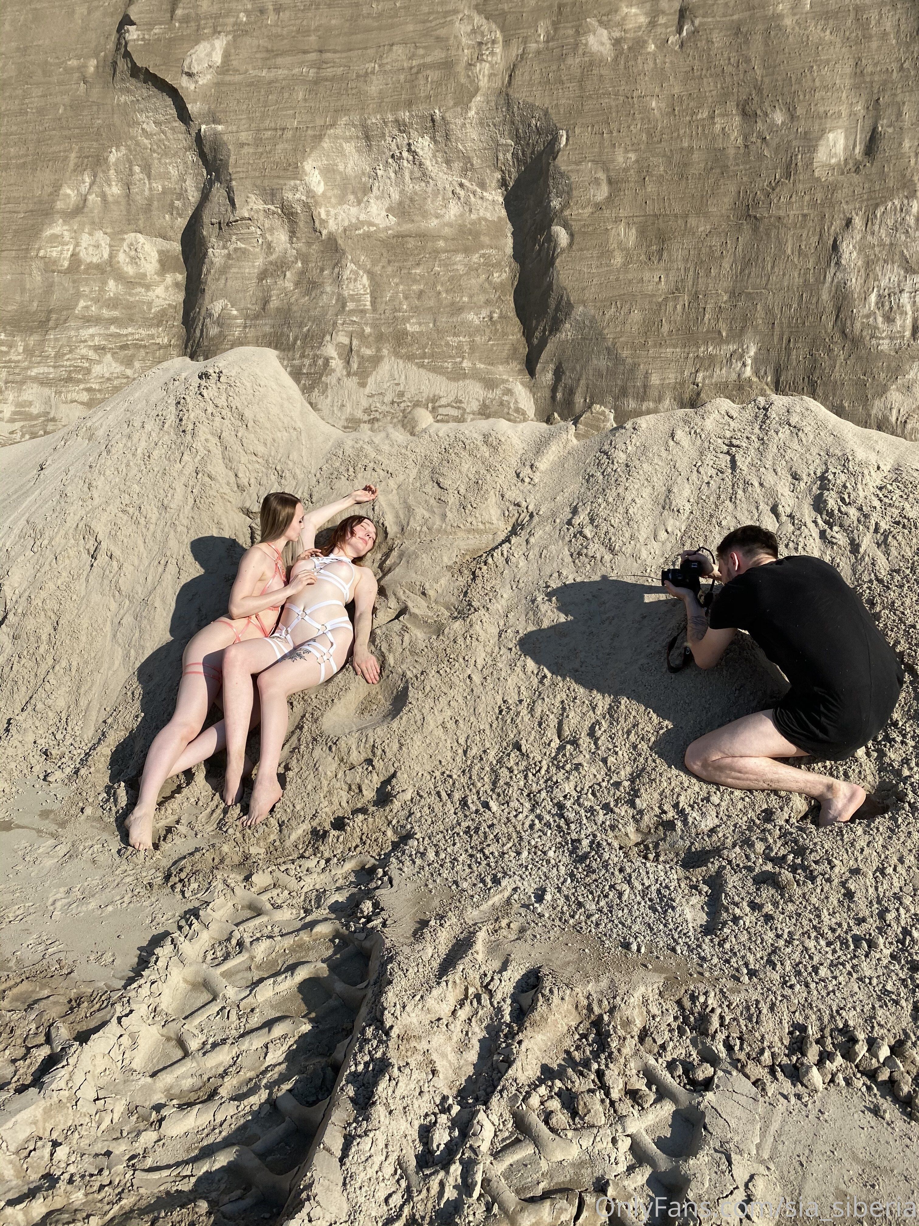 Sia Siberia Nude Photos V 69774