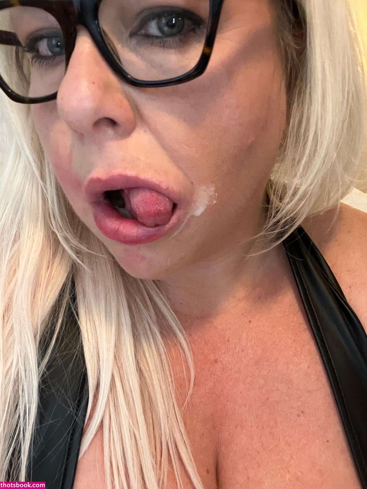 Francis May Franhotmommy Francismay44E Nude Leaks OnlyFans Photos #3 1832134