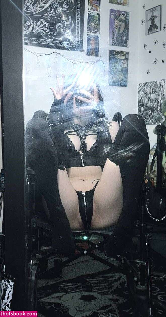 livingdeadgothh Nude Leaks OnlyFans Photos #6 1842344