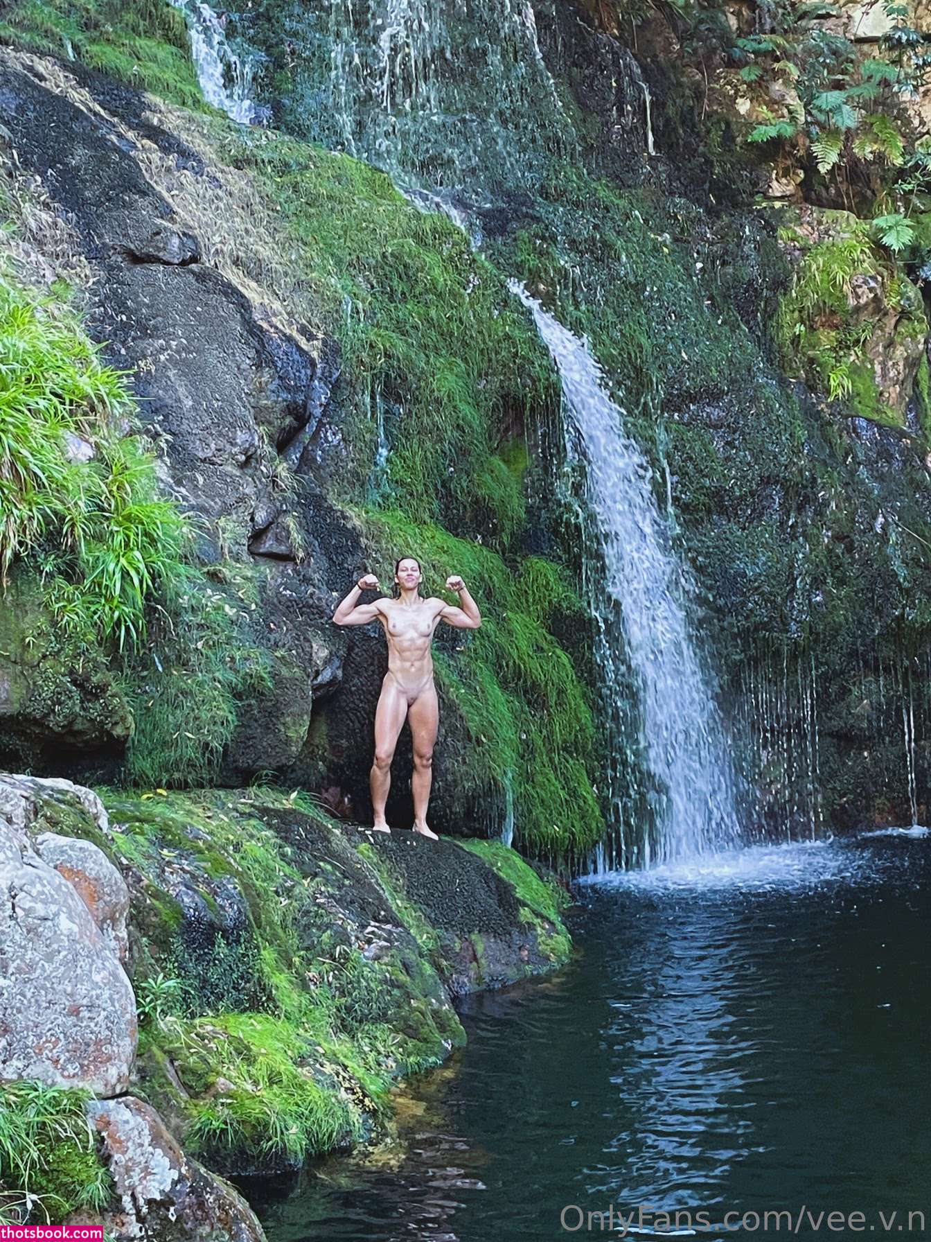 The nude hippie Nude Leaks OnlyFans Photos #6 1842859