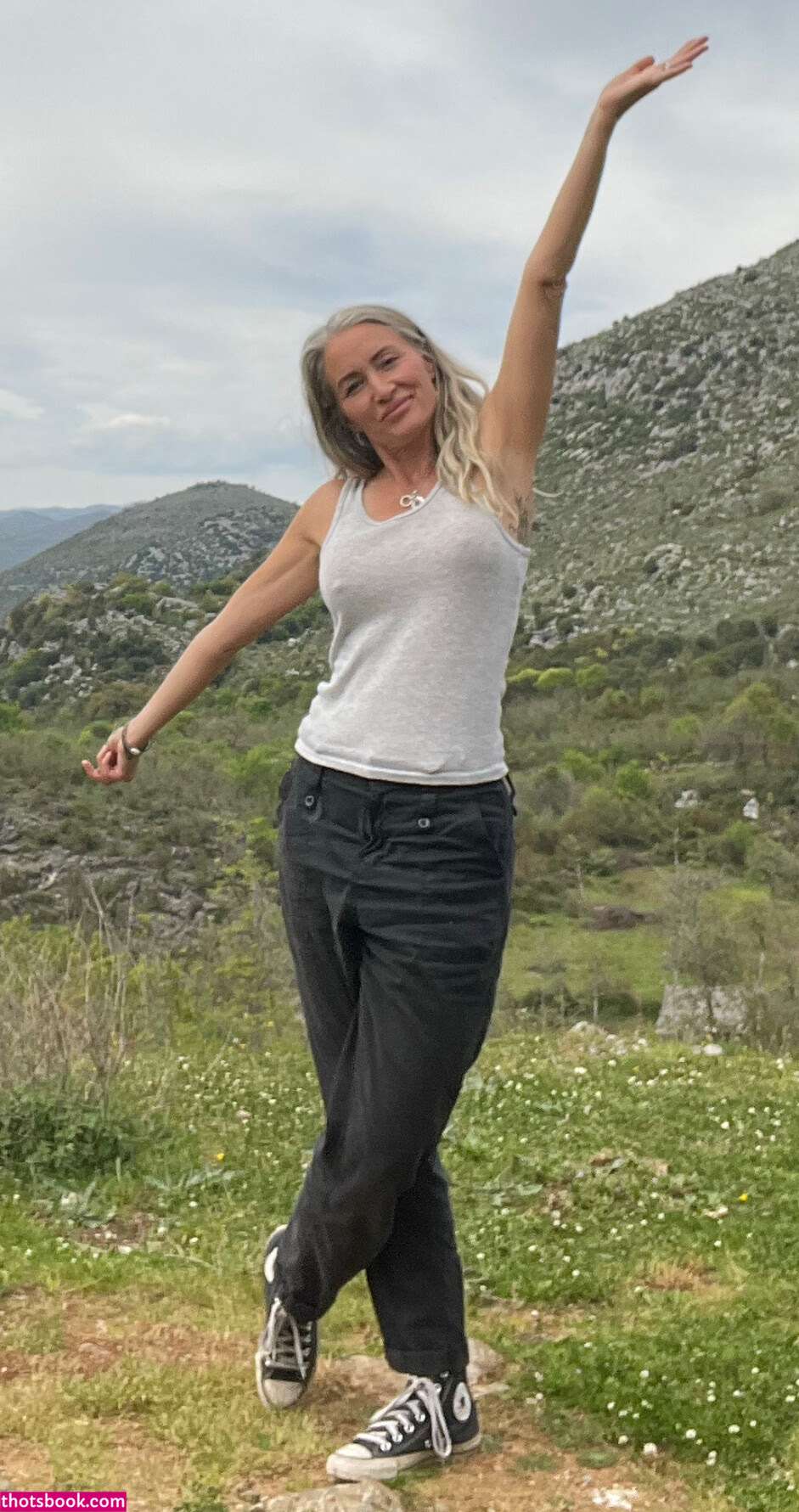 Catherine Lennard itsvanlife Nude Leaks OnlyFans Photos #3 1829130