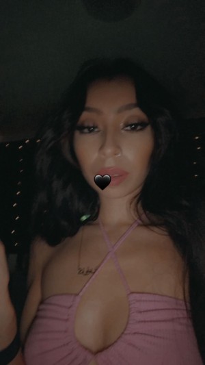 xcarolinejoness Nude Leaks OnlyFans Photos #1