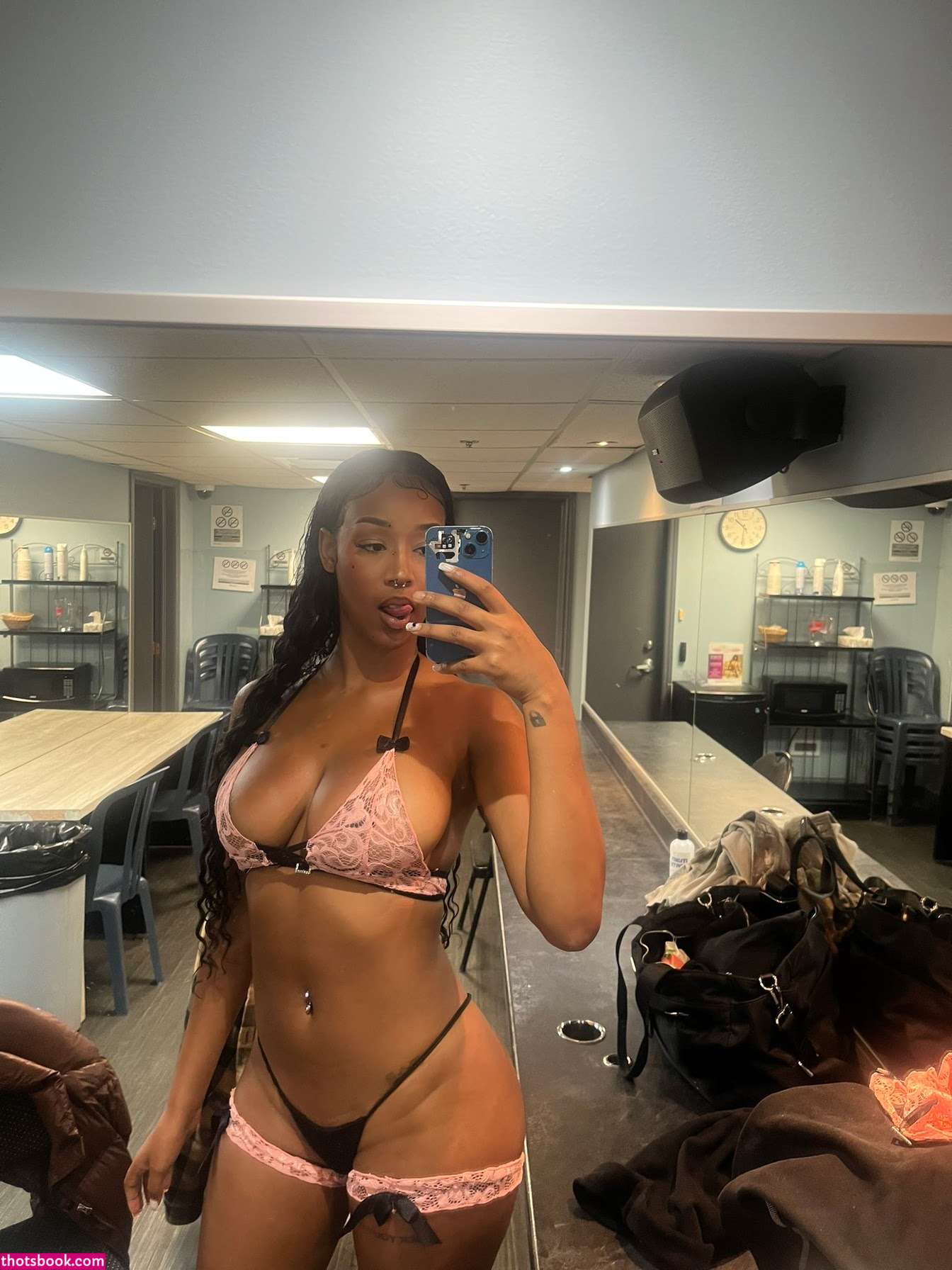 frenchtoestt Nude Leaks OnlyFans Photos #1 1834485