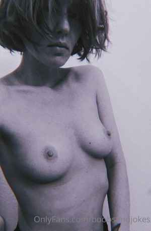 Tanya Kommunar  boobsandjokes Nude OnlyFans Photos #4
