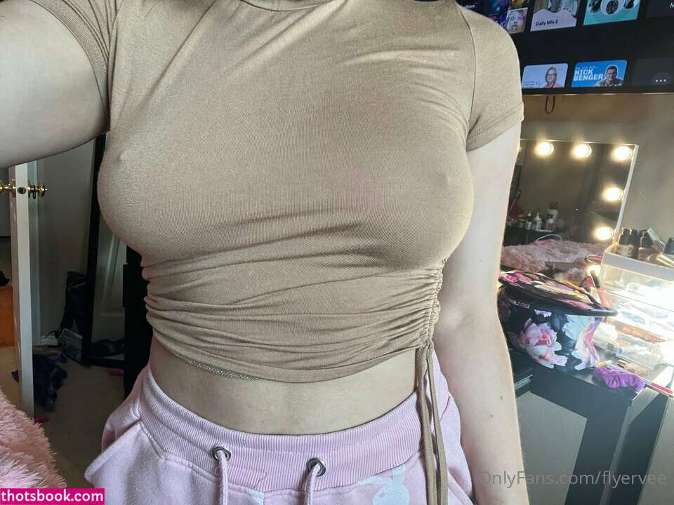 Flyervee  the vixenvee Nude OnlyFans Photos #3 359834