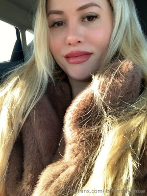 itsmemayarose Nude Leaks OnlyFans Photos #4