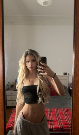 anxisbxllxrd Nude Leaks OnlyFans Photos #5