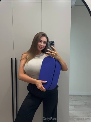 mollymeeeow Nude Leaks OnlyFans Photos #1