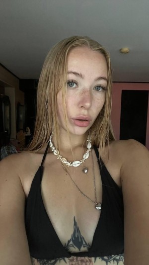lizzy meoww Nude Leaks OnlyFans Photos #4