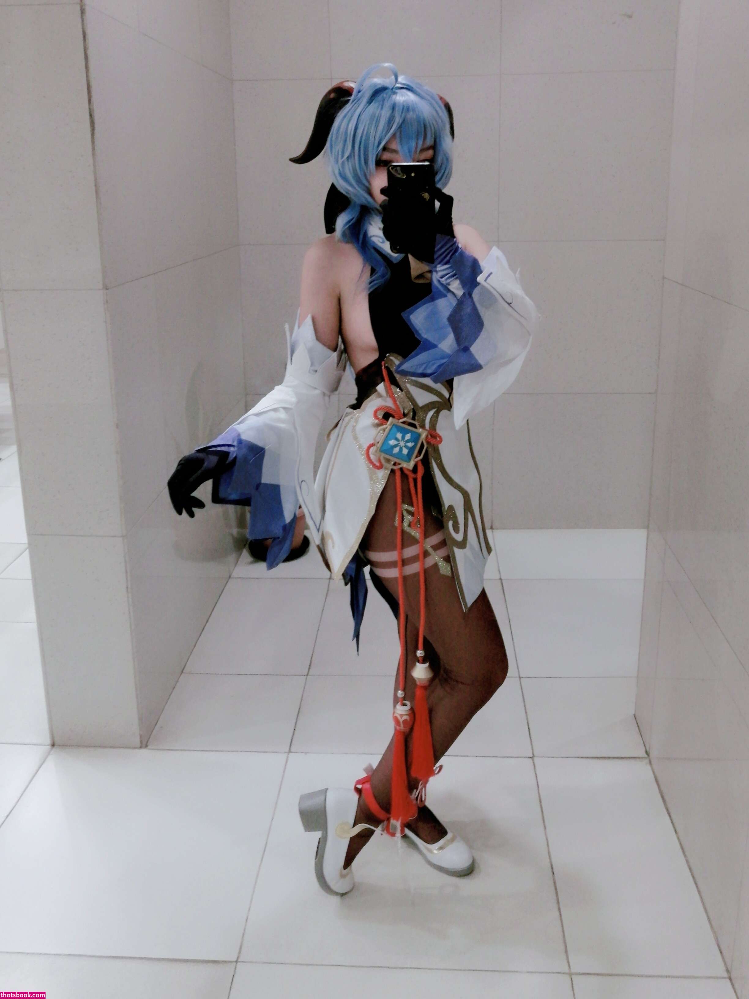 Suji Nude Photos #4 329745