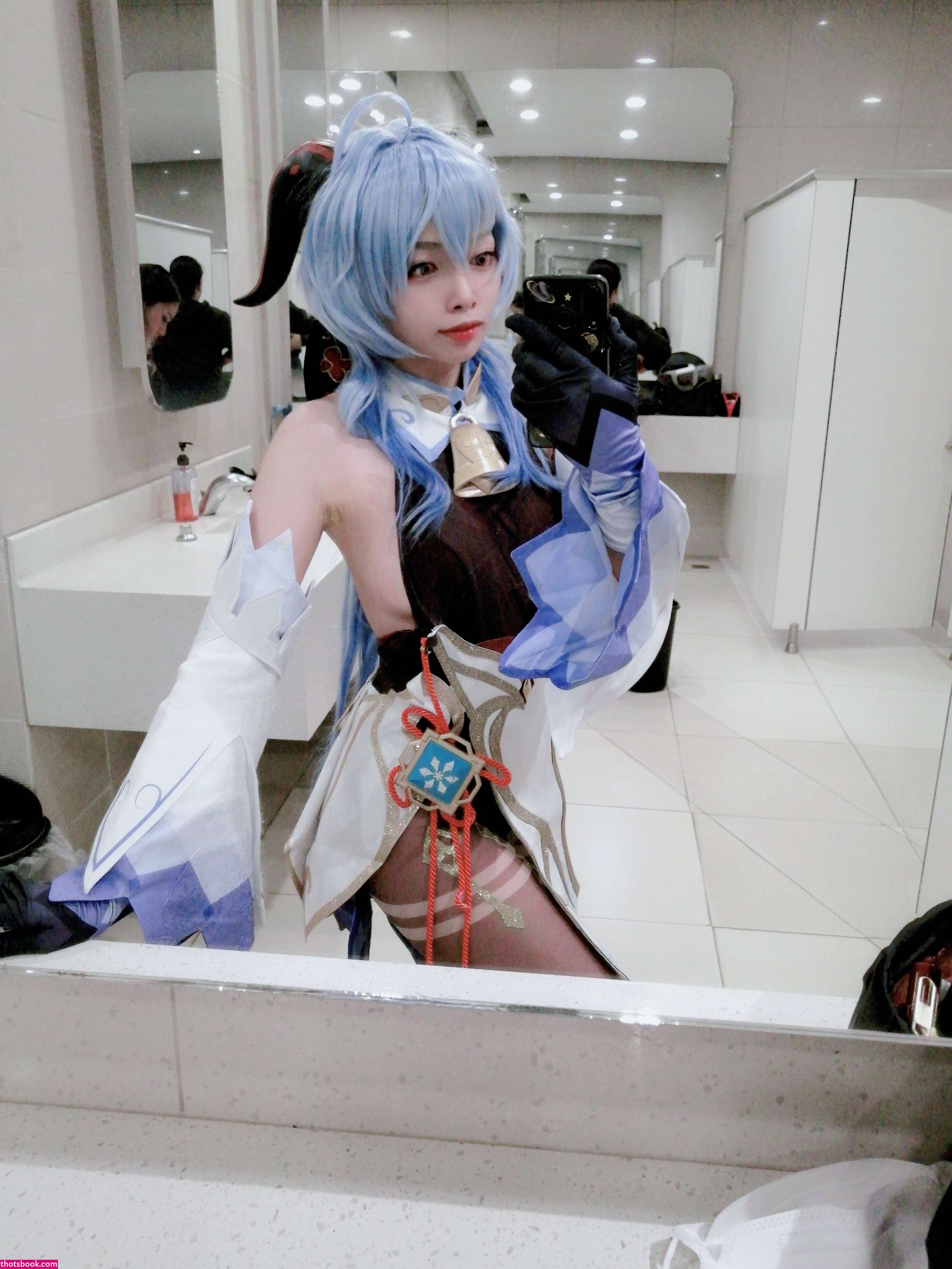 Suji Nude Photos #4 329747