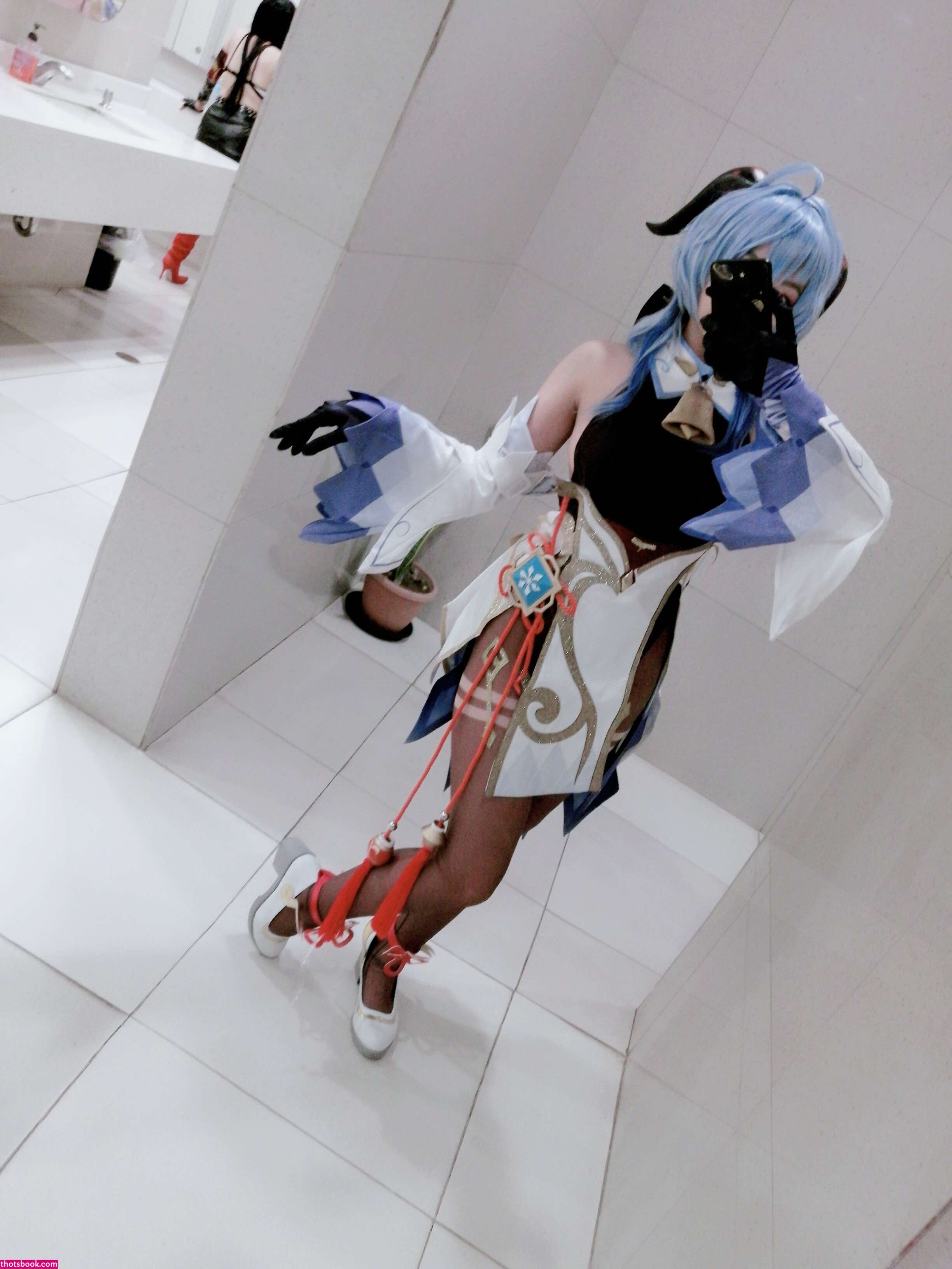 Suji Nude Photos #4 329756