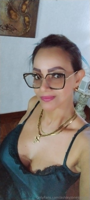 ashleyjonesmodel Nude Leaks OnlyFans Photos #4