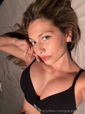 gracewhitely Nude Leaks OnlyFans Photos #2