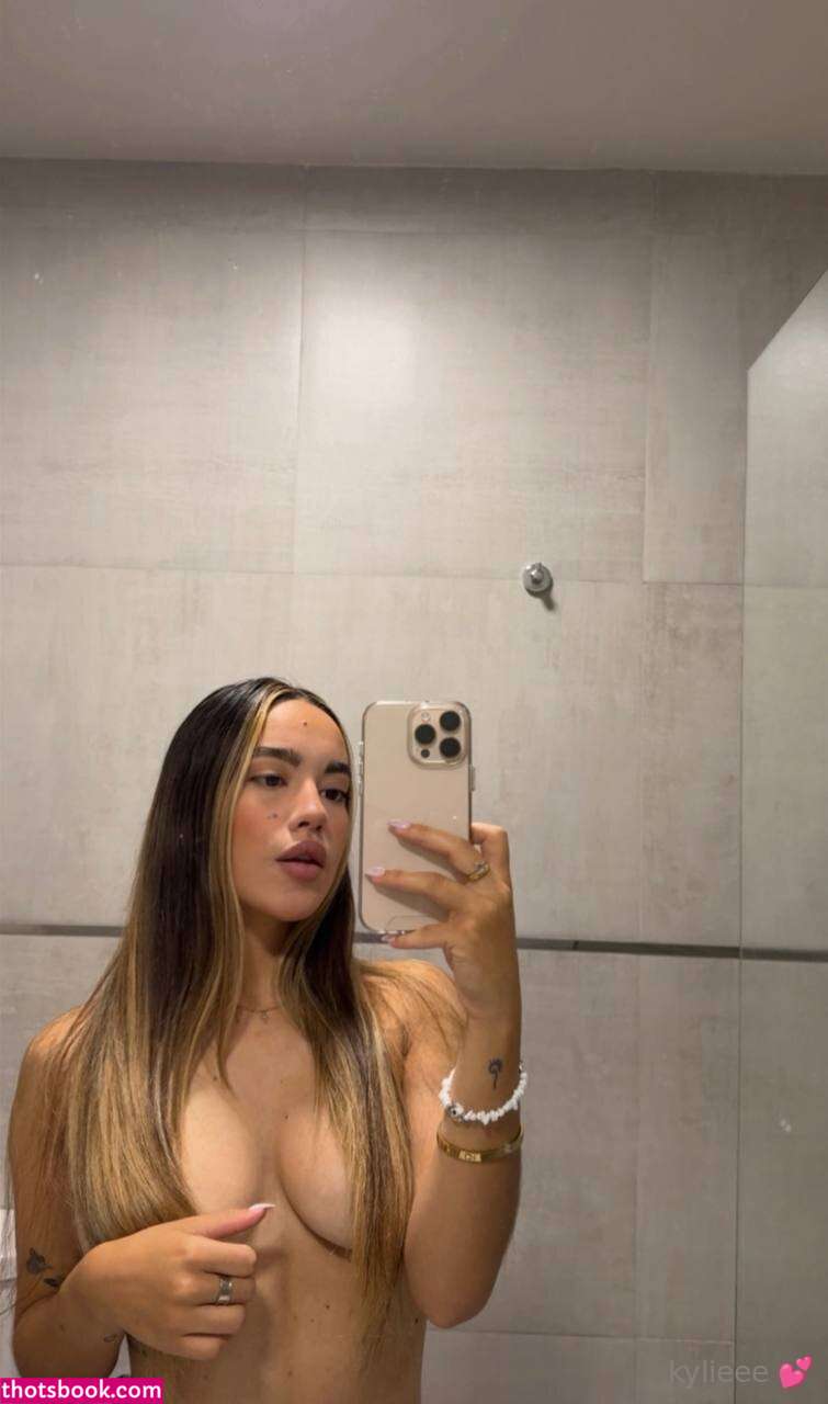 kyliethorne Nude Leaks OnlyFans Photos #6 1776076