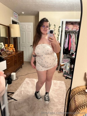 nerdyandcute Nude Leaks OnlyFans Photos #6